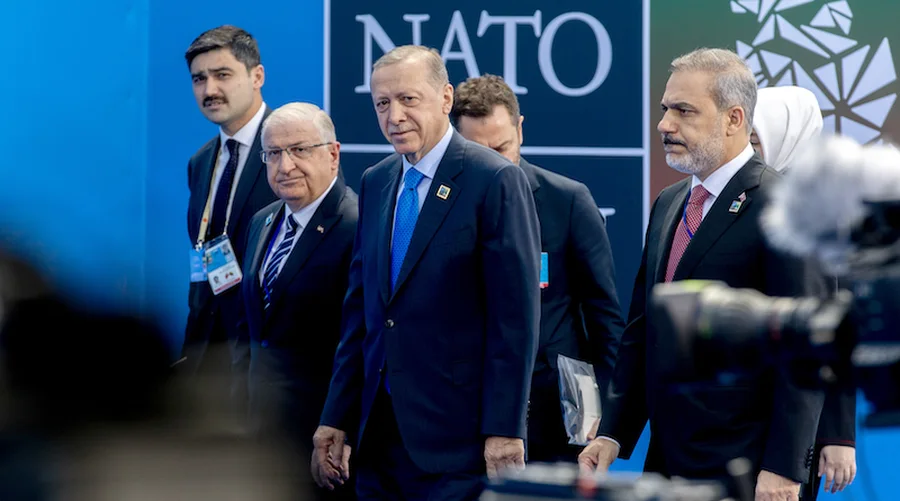 Pakt me aleatin tekanjoz të NATO-s; çfarë po ‘gatuan’ SHBA me Erdogan kundër Kinës dhe Putin