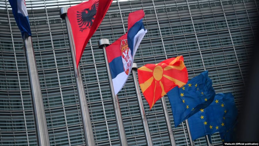 Parlamenti Evropian miraton paketën 6 miliardë euro për Ballkanin Perëndimor